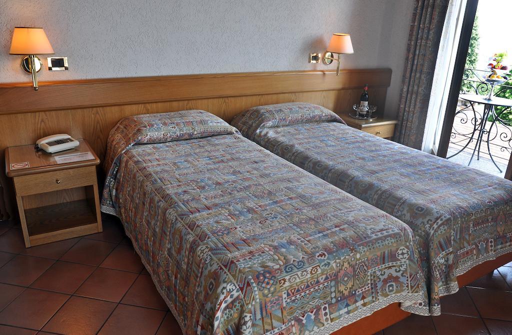 Hotel Vittoria Premeno Pokój zdjęcie